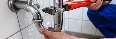 Reliable Emergency Plumber Services in London -874452466